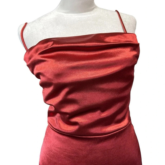 Windsor Lola High Slit Satin Dress size small, burgundy - Picture 3 of 9